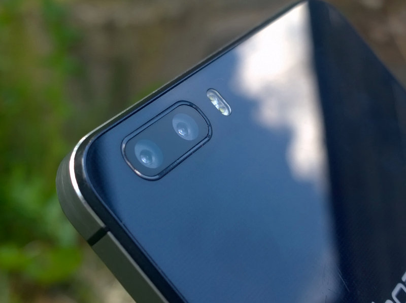 Huawei Honor 6+ takakamerat