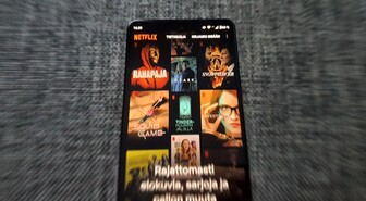 Netflixin halvin, mainoksilla varustettu tilausmuoto on huikean suosittu - ensi vuonna saapuvat tekoäly-mainoskatkot