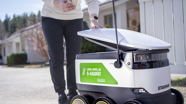 Etelä-Pohjanmaalla S-ryhmän kuljetusrobotit otetaan ensimmäisenä käyttöön Seinäjoella